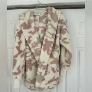 Hem & Thread Cream and Pink Patterned Cardigan